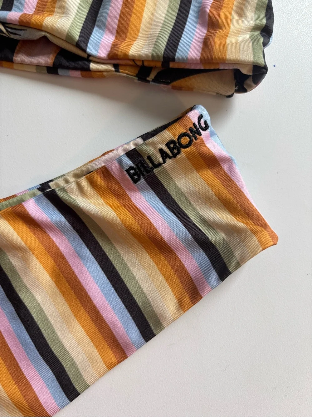 Billabong Reversible Bikini Cheeky Bottom (S) & Bralette Top (M) Stripes/Floral